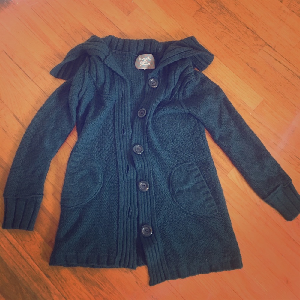 🎉SALE🎉Cozy green sweater/cardigan