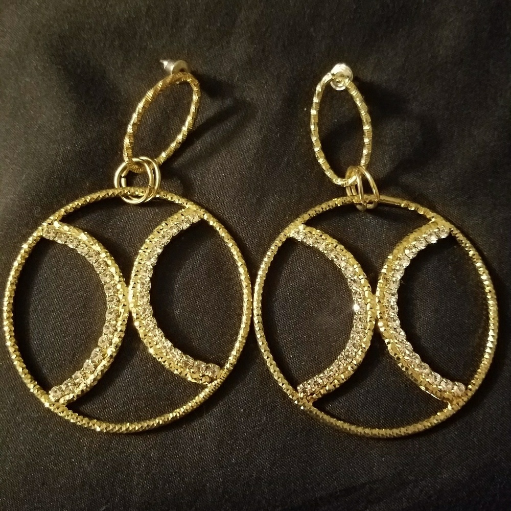 Rhinestone earrings