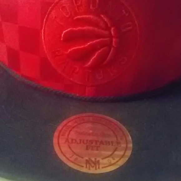 Snapback - Picture 2 of 3