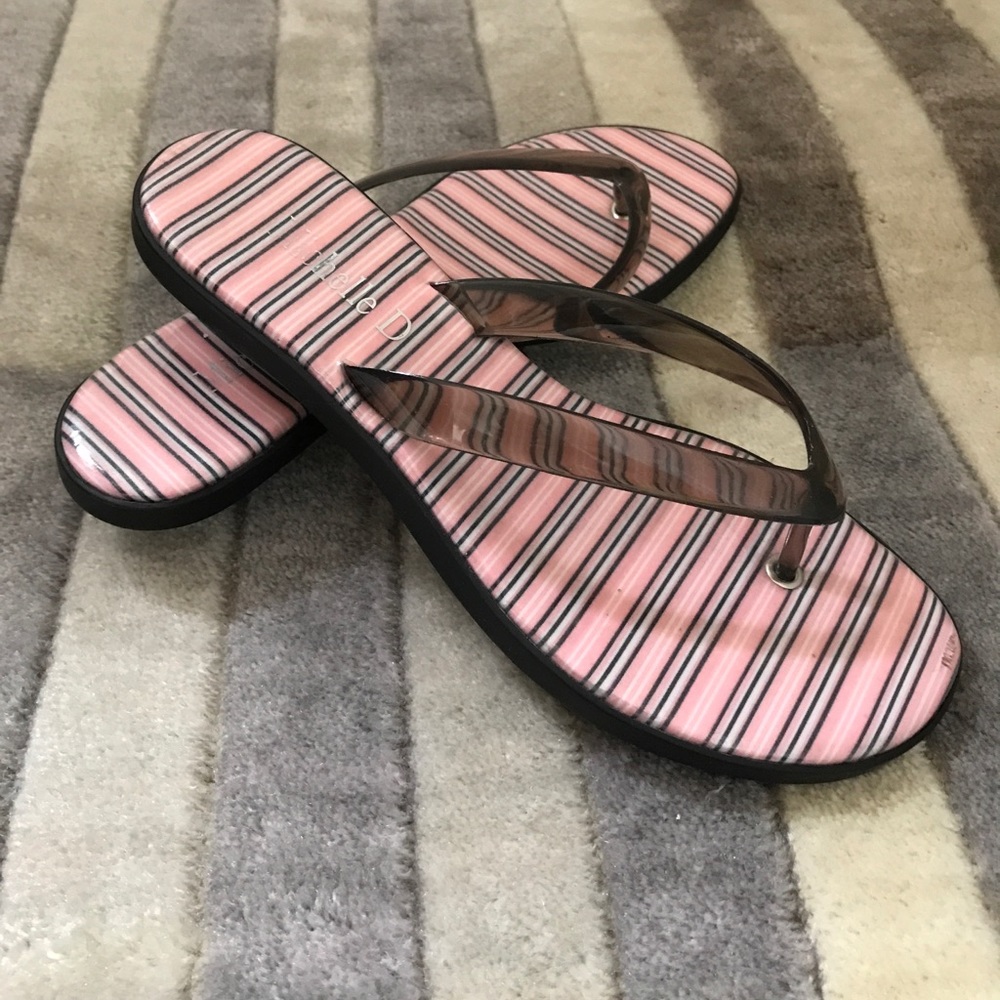 Sandals 👣 - Picture 9 of 15