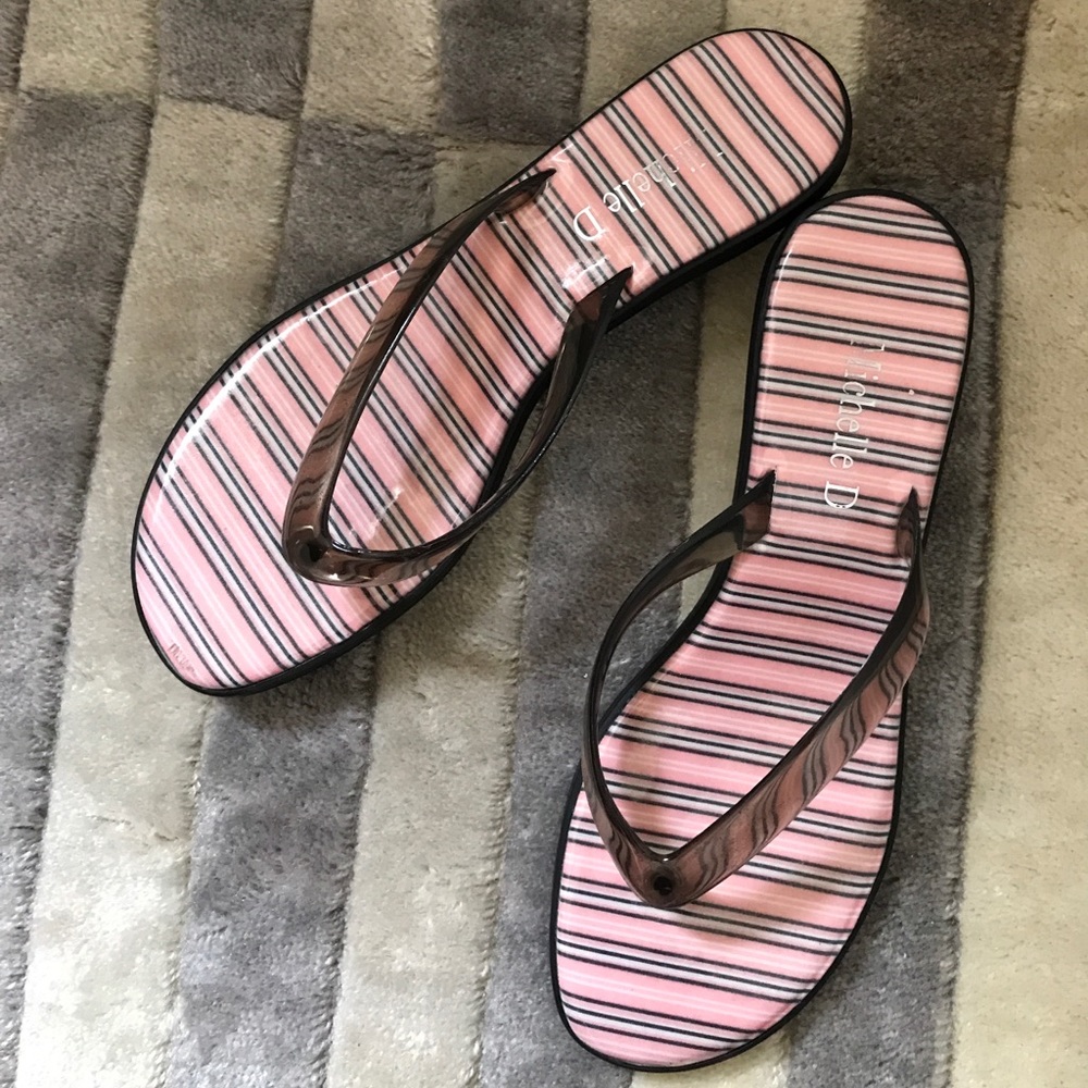 Sandals 👣 - Picture 15 of 15