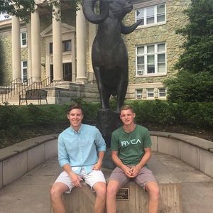 Meet your Posher, Simon