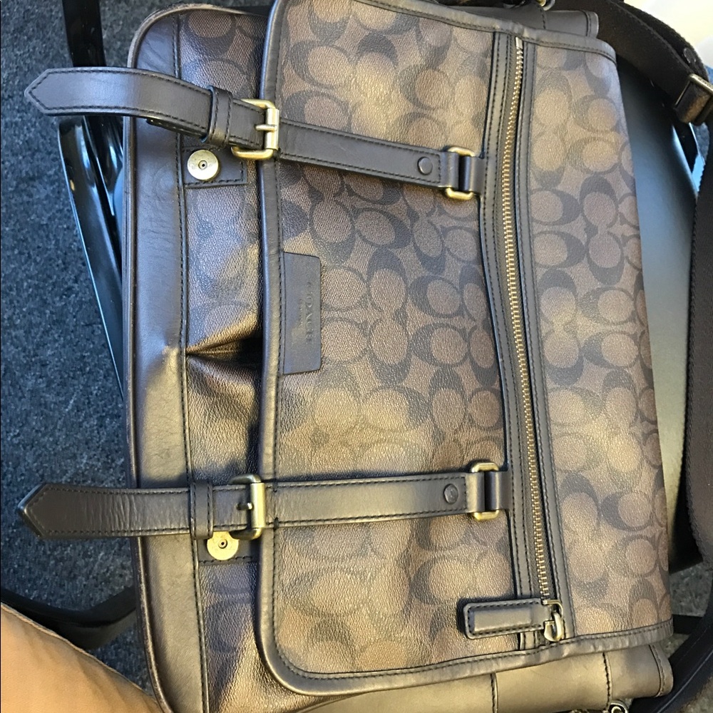 Coach messenger bag