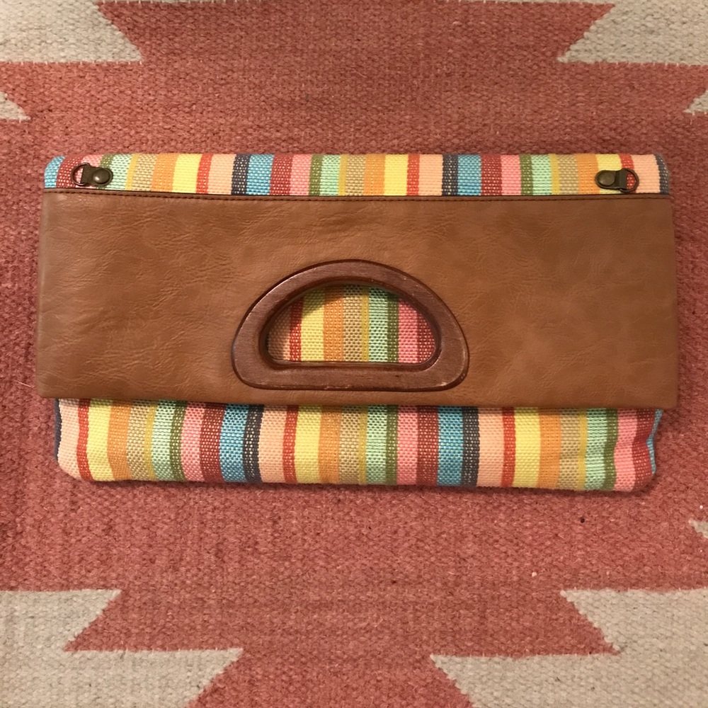 Perfect Summer Travel Clutch