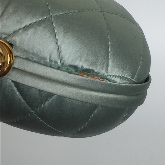 CHANEL Satin Quilted egg clutch 90's Tiffany blue - Picture 3 of 8