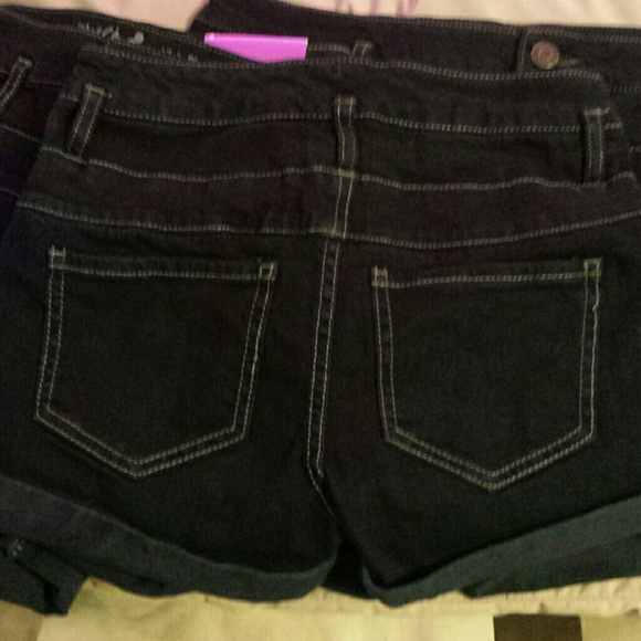 Massimo women's high rise shorts dark wash - Picture 2 of 4