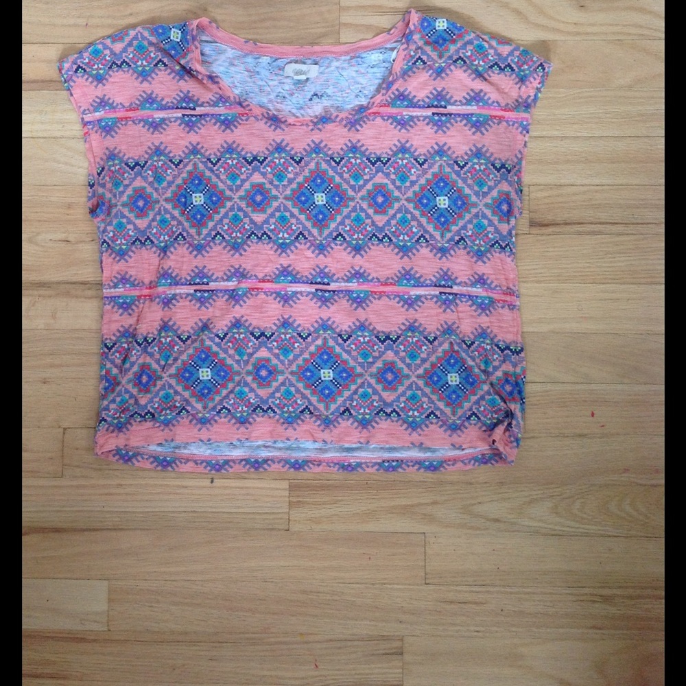 Pink tee