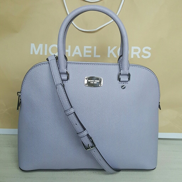 Michael Kors Handbags - Michael Kors Cindy large dome satchel lilac bag MK