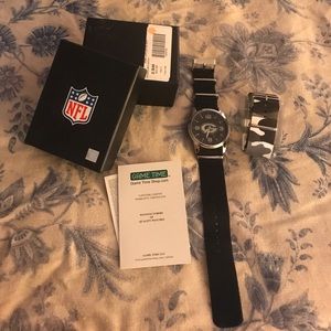 Brand new packers watch with exchangeable band