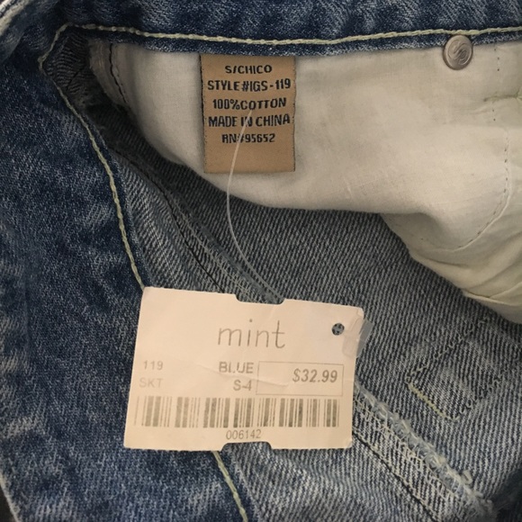 NWT Sans Souci Denim Skirt w/ Rhinestone Appliqués - Picture 6 of 6