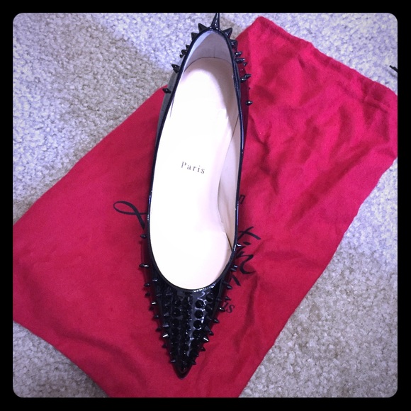 Christian Louboutin studs heel in black 6.5 - Picture 1 of 3