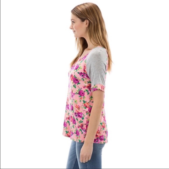 ♣️WOMANS NWT SOLD OUT BLOSSOM APPAREL - Picture 2 of 3