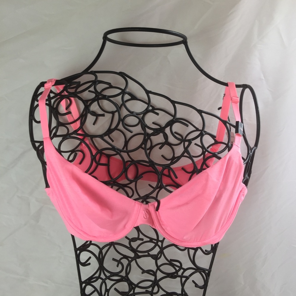 Victoria's Secret Unlined Semi Demi 34B