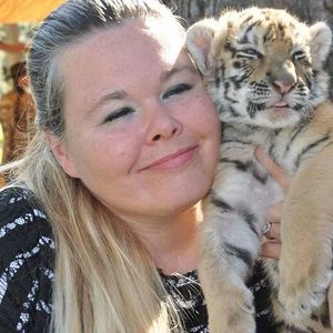 Meet your Posher, Carrie