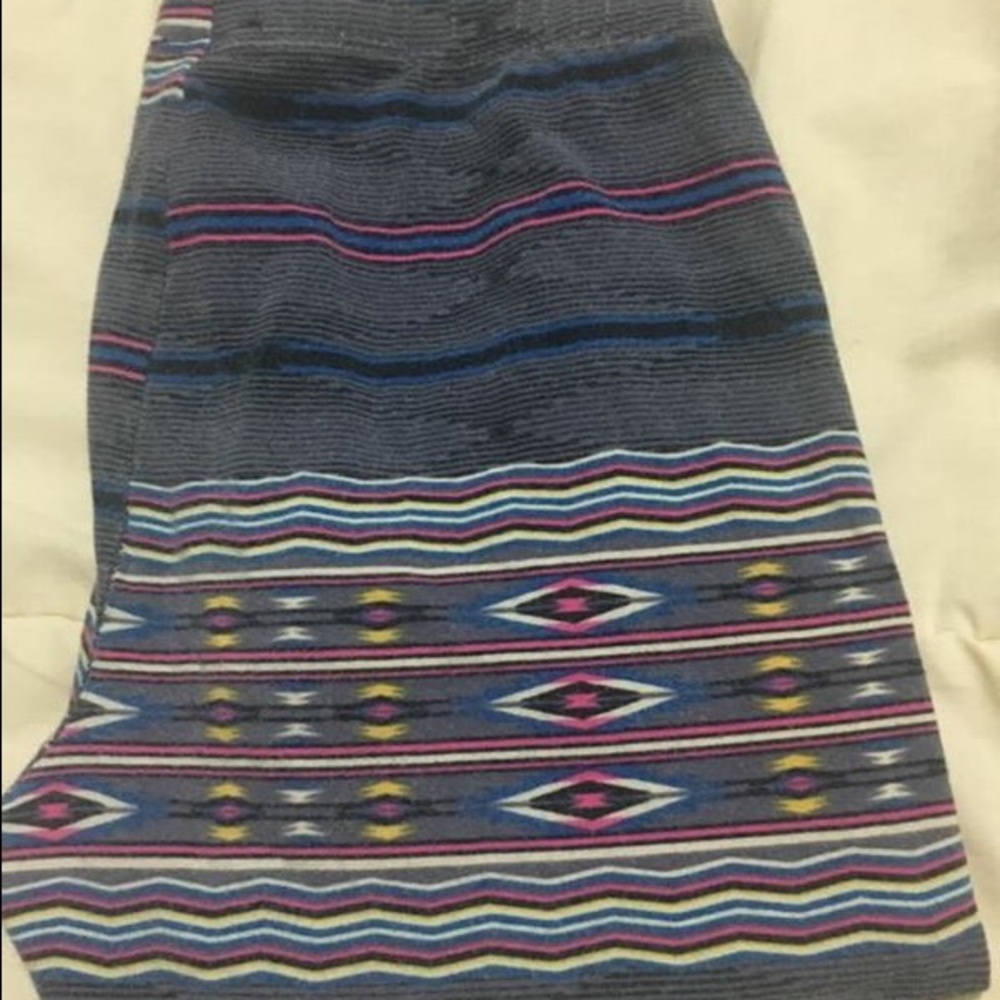 Size XS Tribal Patterned Leggings