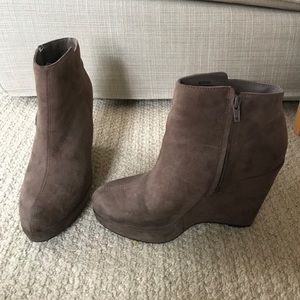 Brown tall wedge booties!