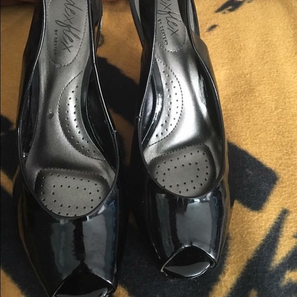 Shoes - Picture 2 of 2