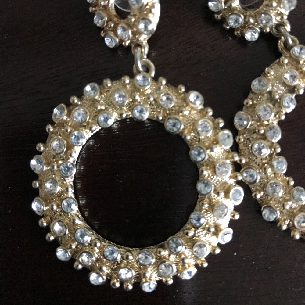 Pretty earrings - Picture 2 of 3