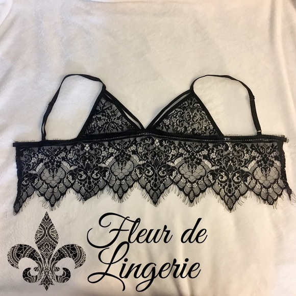 NWOT Favorite Lace Bralette - Picture 4 of 4