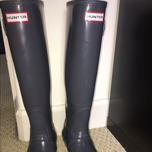 Women's Hunter rain boots grey