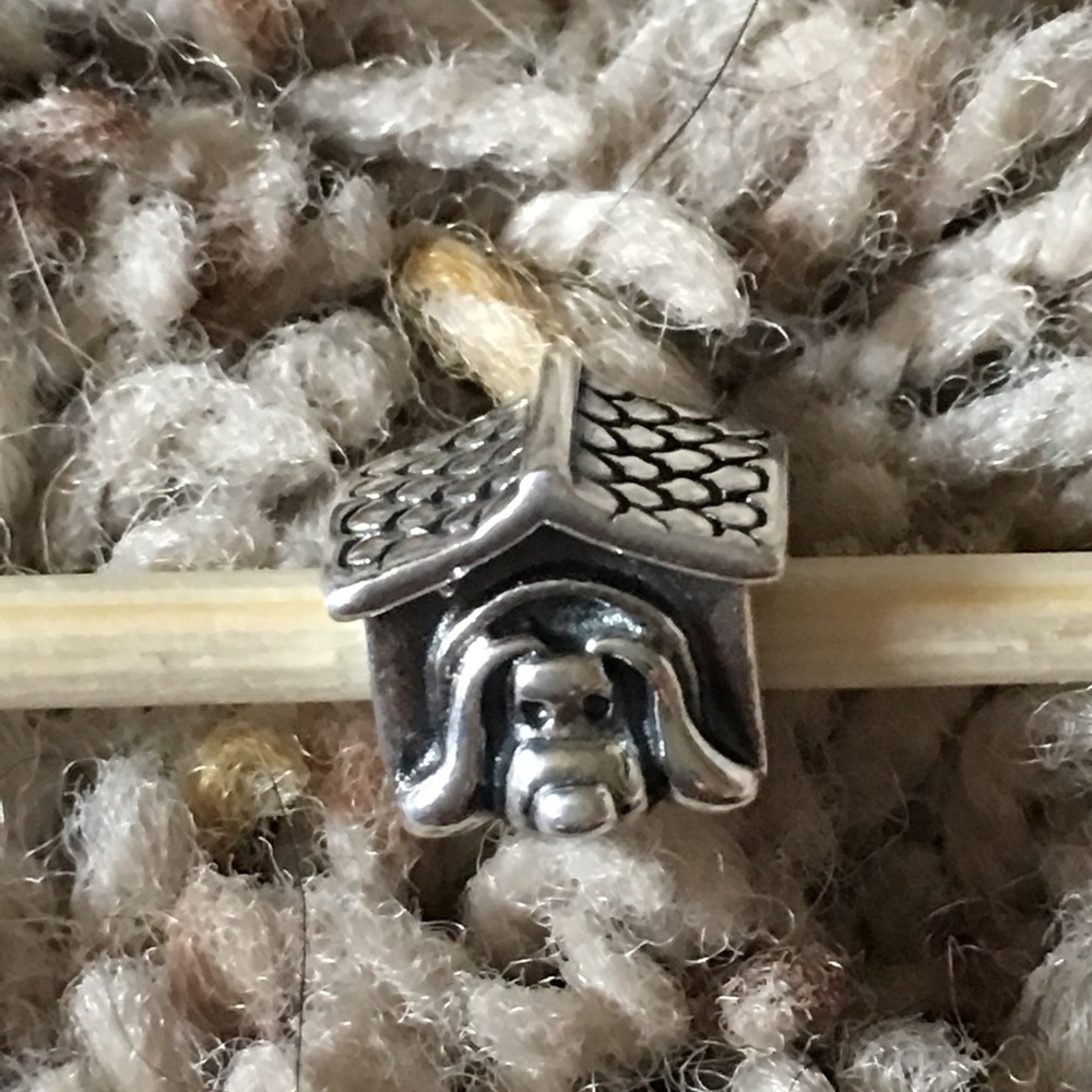 VGUC Pandora #790592 Dog House Charm