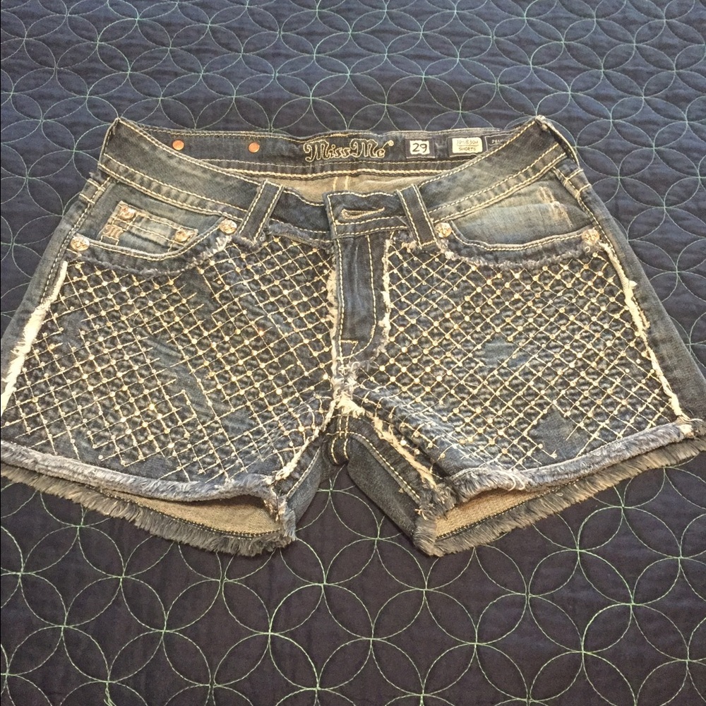 BNNW Miss me shorts