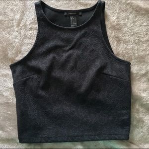 ❌SOLD❌Lace-textured crop top