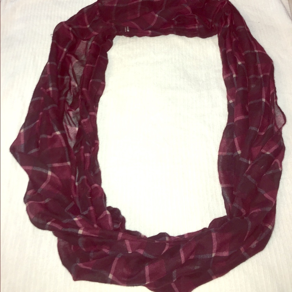 Spring/Fall Scarf bundle. 🌺🍁 - Picture 4 of 4