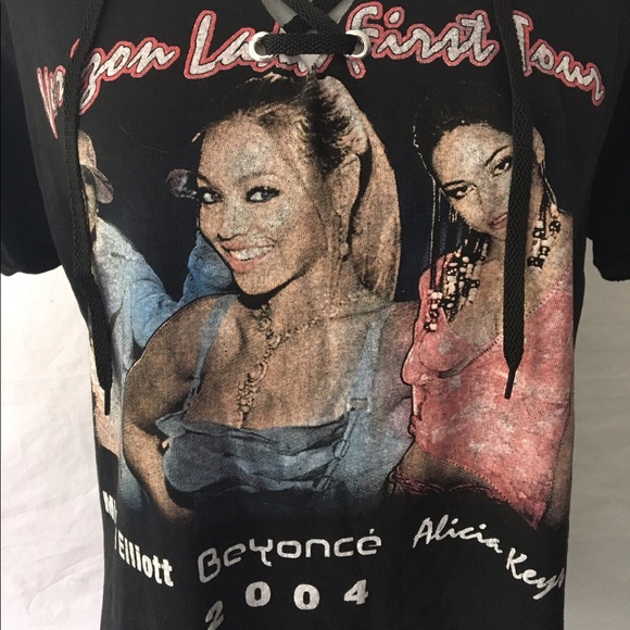 ❌SOLD❌Custom Design Beyoncé Tee Lace Up - Picture 2 of 4