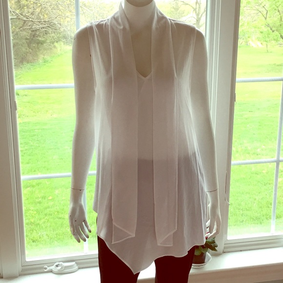 Alfani Tops - NEW ALFANI tunic long top v neck sleeveless white
