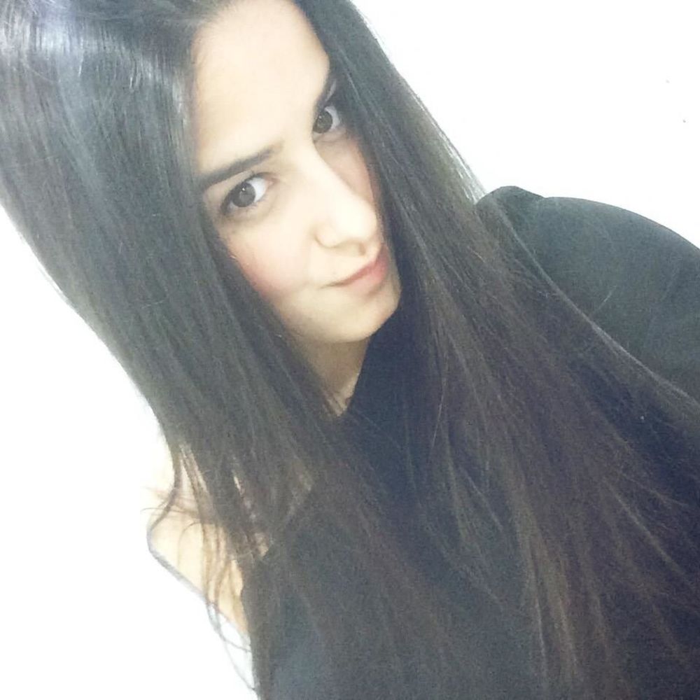 Meet your Posher, Eugenia