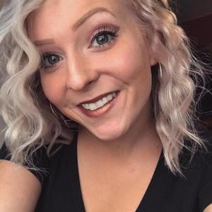 Meet your Posher, Lindsey