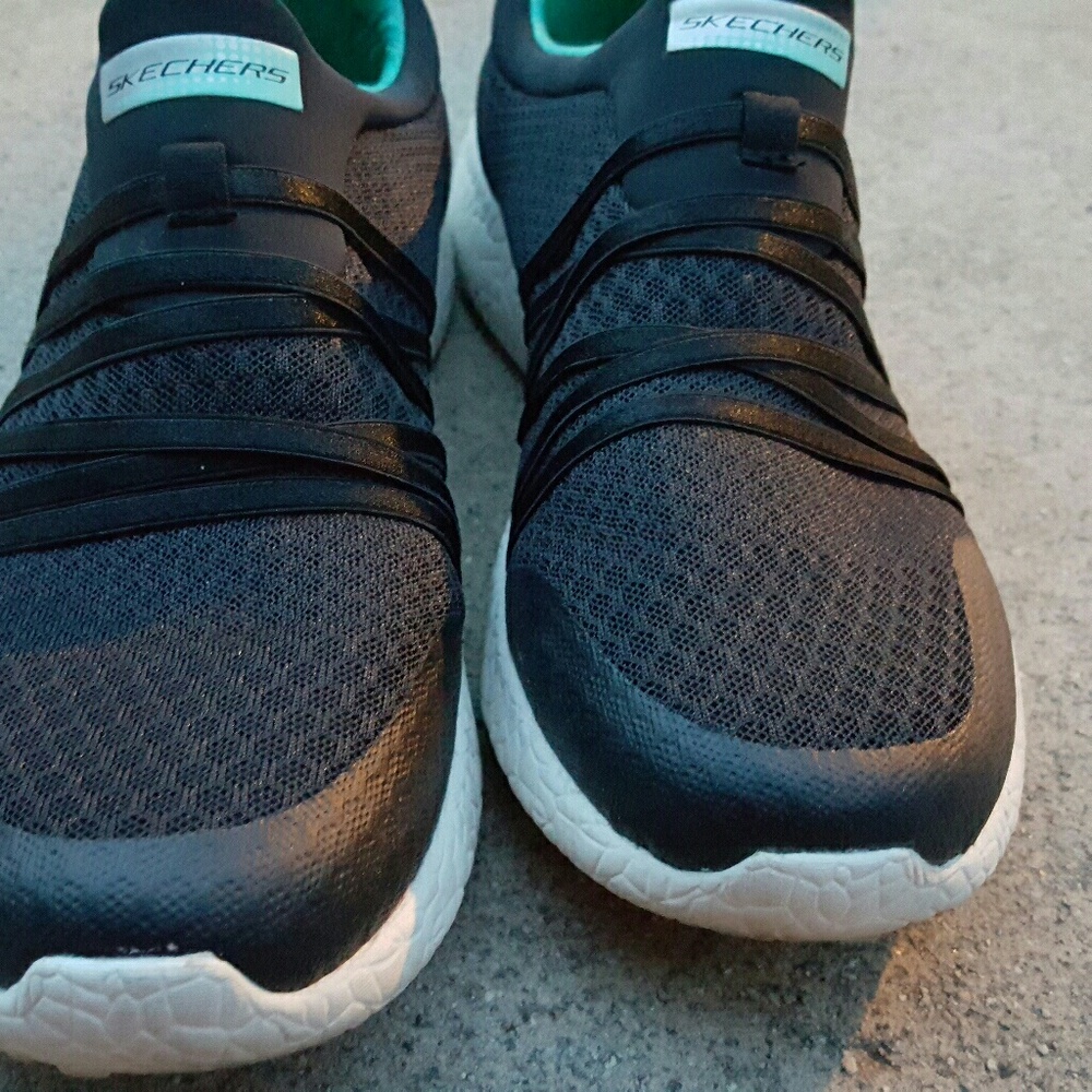 Skechers Like new