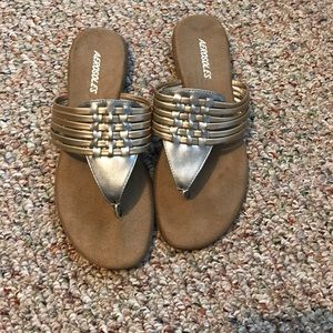 Aerosoles Flip Flops