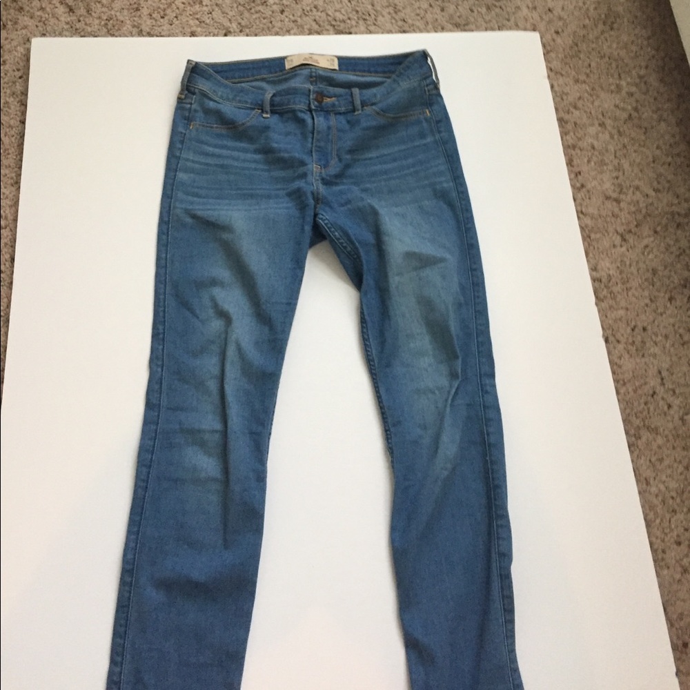 Hollister jeans, gently used