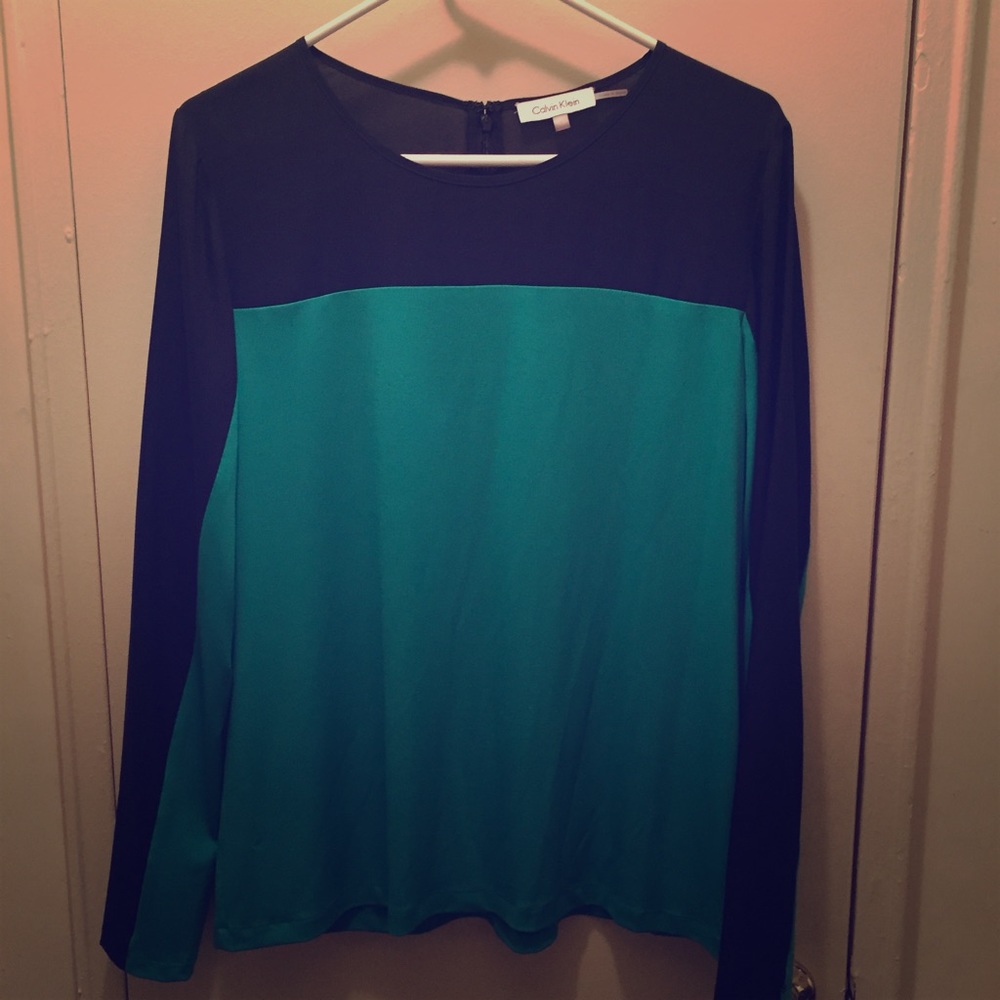 Nearly new Calvin Klein black and green blouse