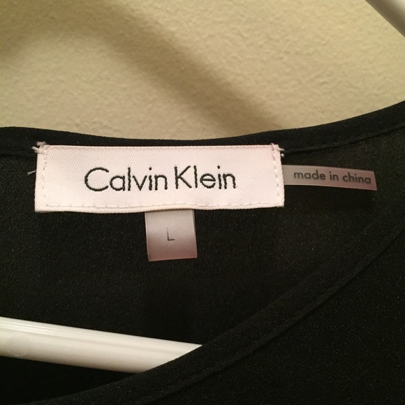 Nearly new Calvin Klein black and green blouse - Picture 3 of 4