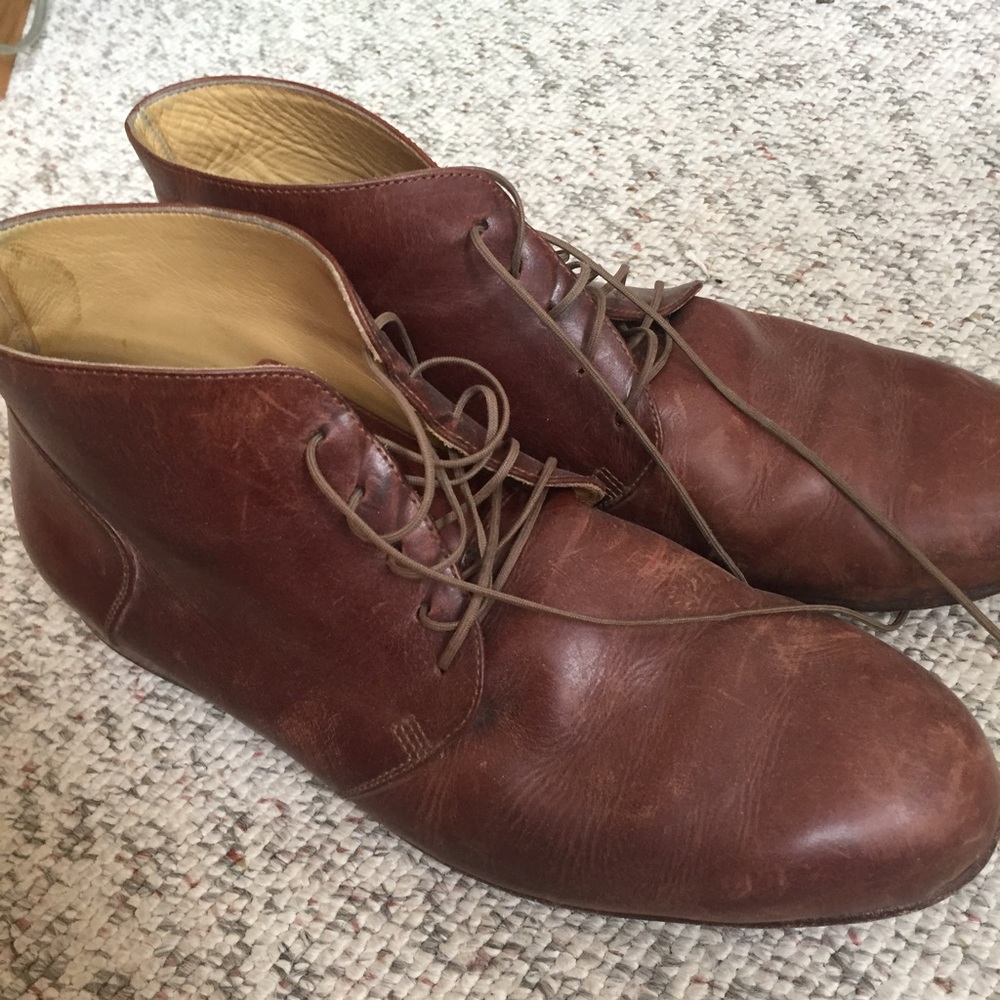Nisolo beautiful Chukka boots