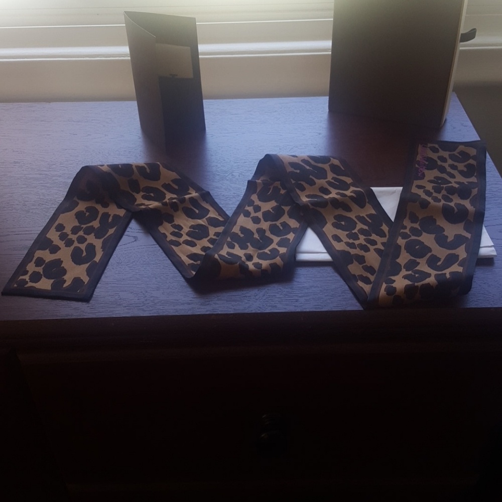 L.v. authentic Bandeau