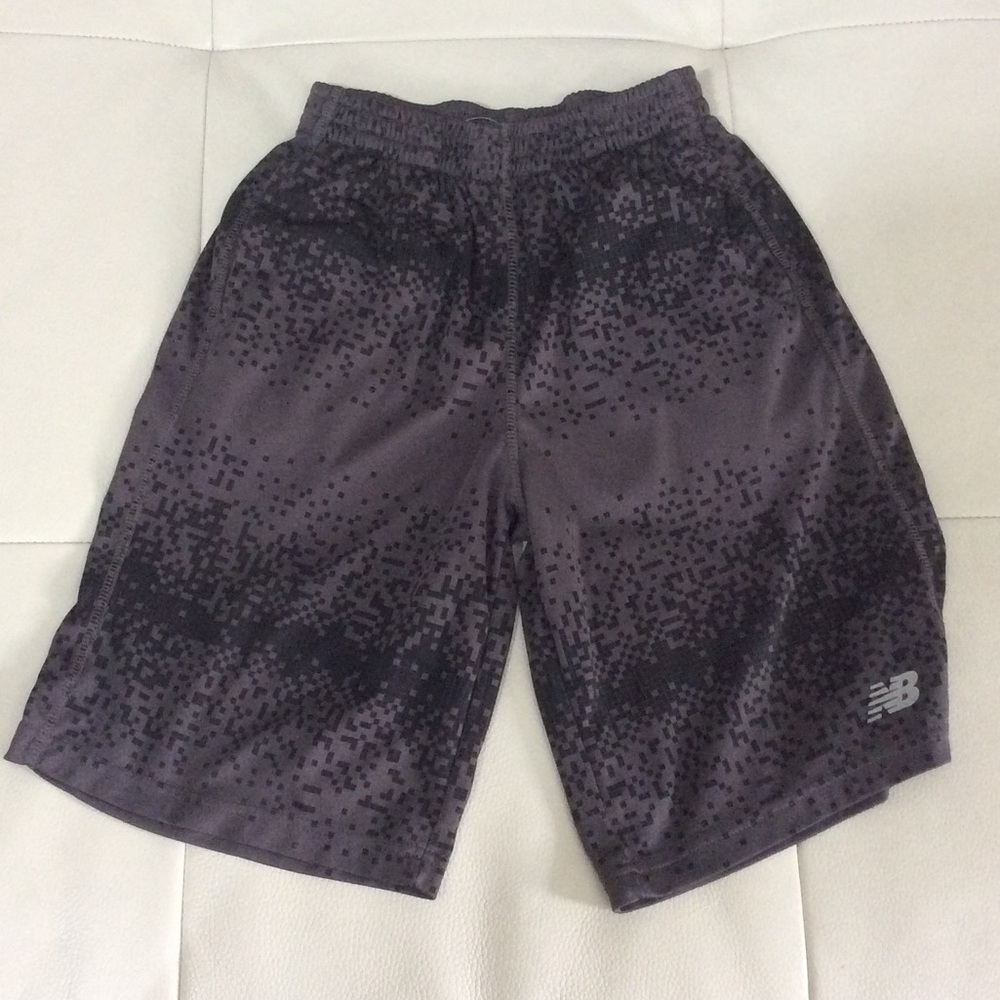 10/12 boys NB shorts