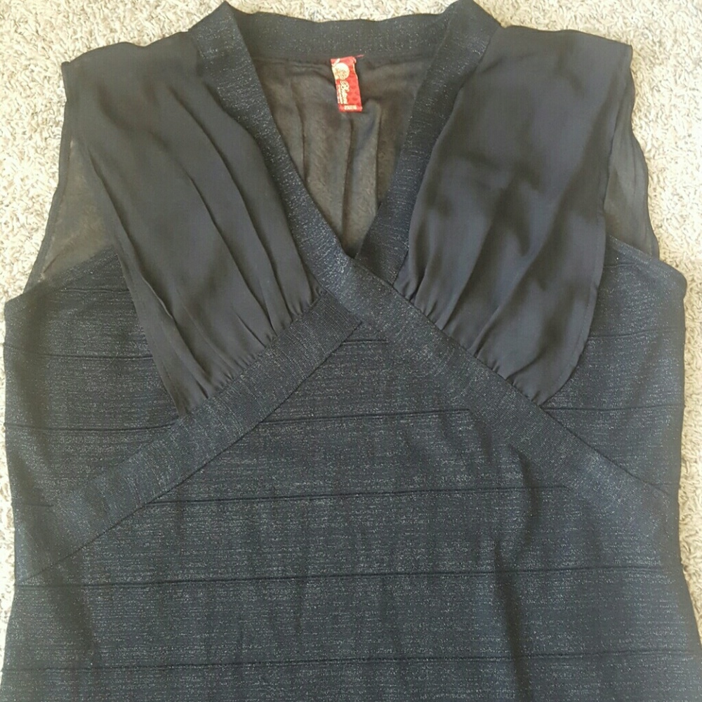 Sparkly black Apple Bottoms dress