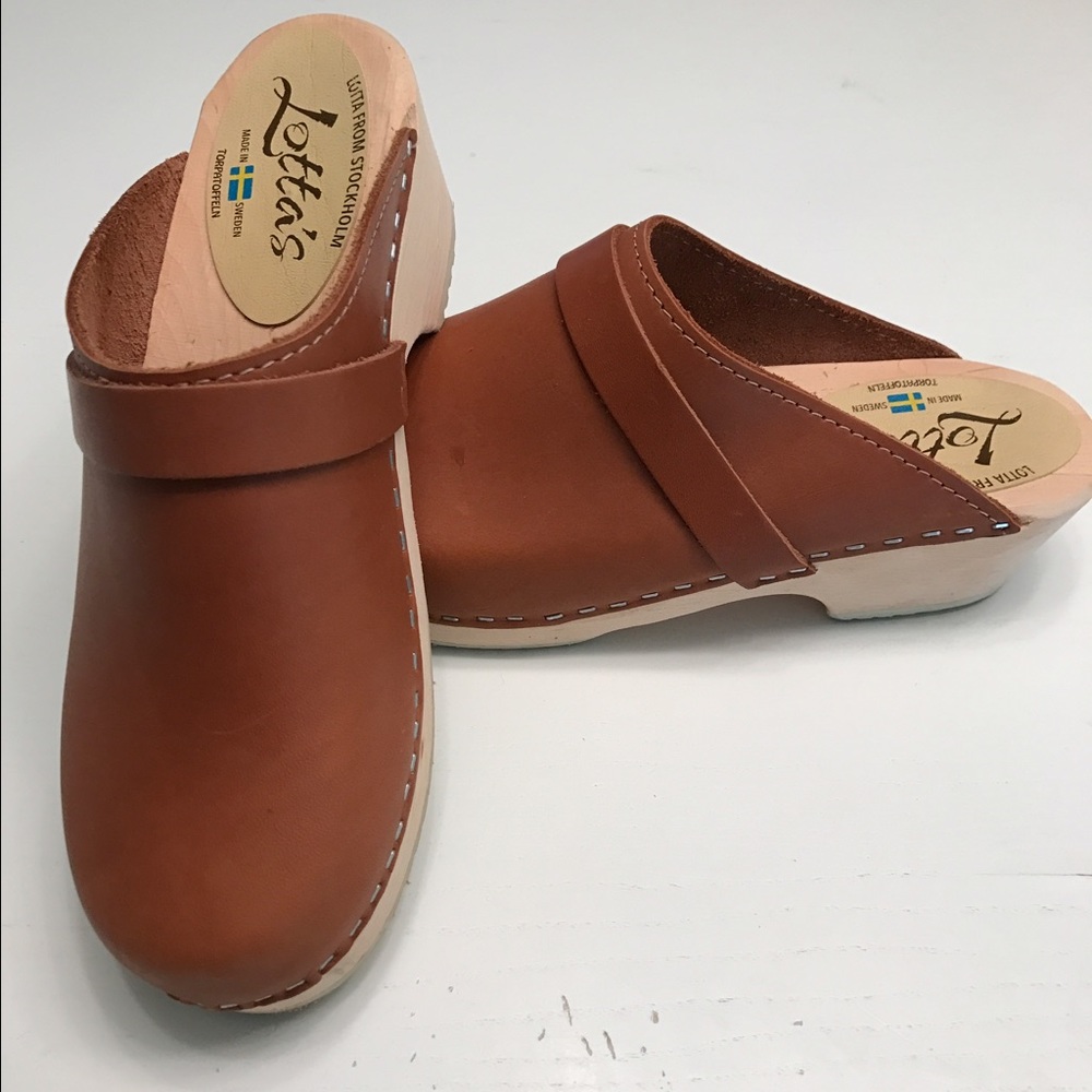 Lotta from Stockholm, classic clog
