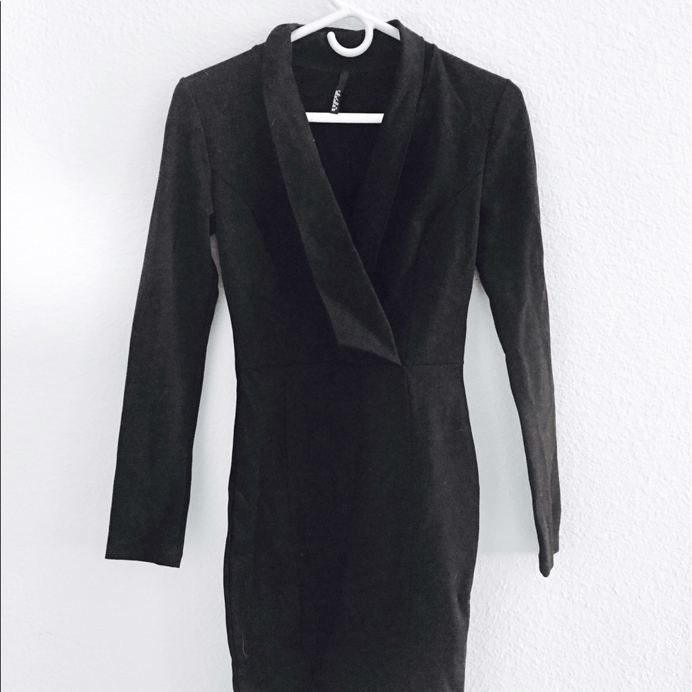 Vintage style fitted cocktail dress