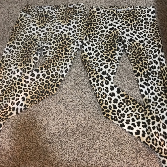 Leopard print leggings - Picture 2 of 3
