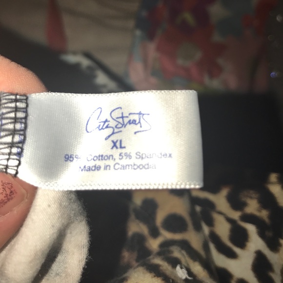 Leopard print leggings - Picture 3 of 3