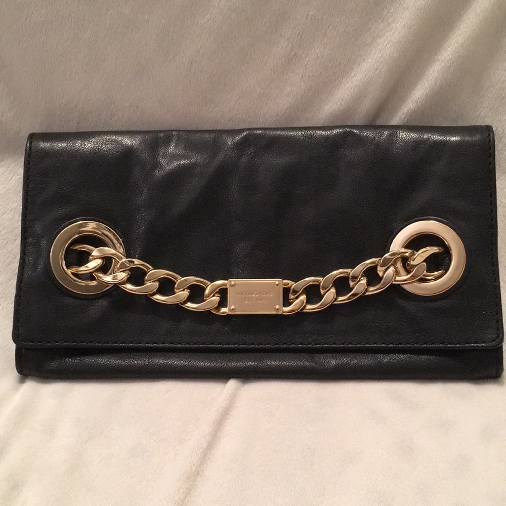 EUC Michael Kors Leather Clutch Bag