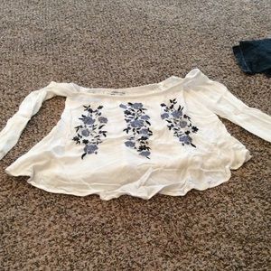 ✨ Abercrombie and Fitch blouse ✨