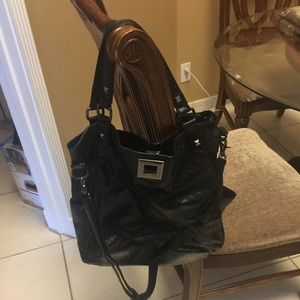 Kenneth Cole classic every day purse