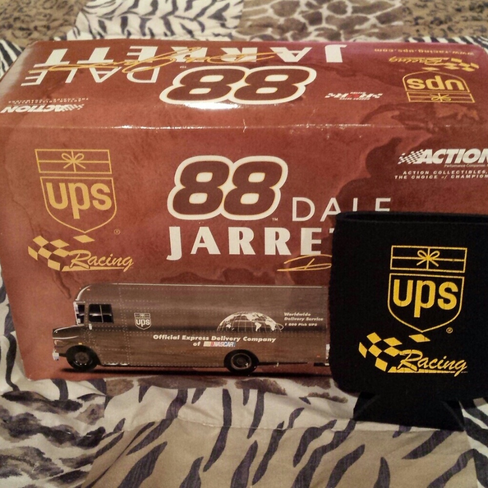 Nascar Ups truck