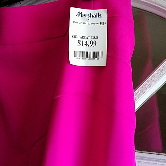 Haute pink - Picture 2 of 3